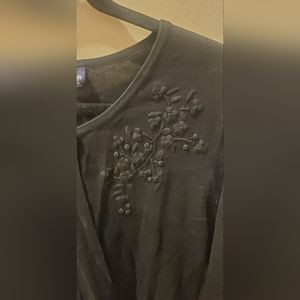 Vintage style black sweater. Medium
